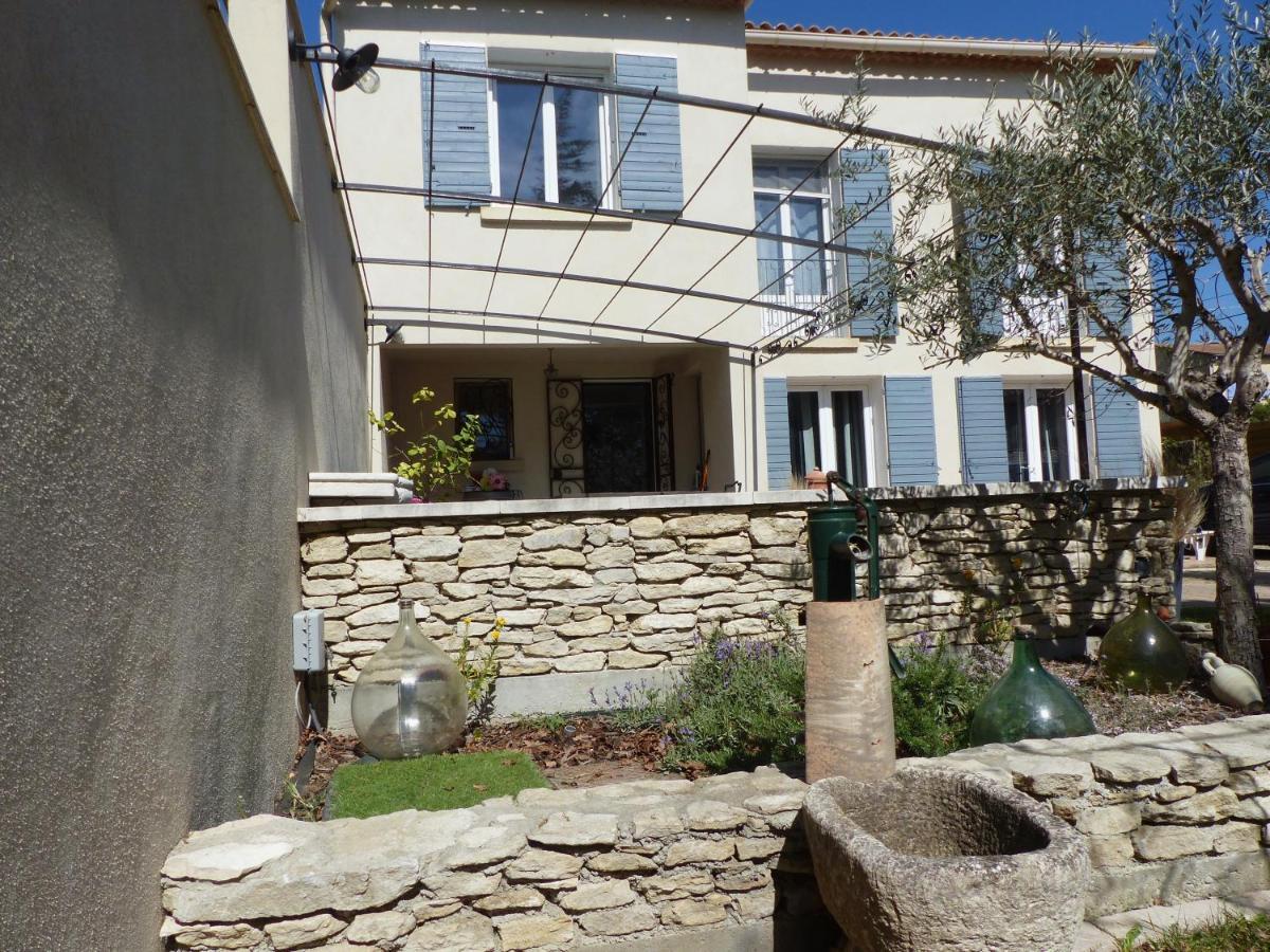 Maison en Provence avec Jardin ombragée et Piscine LʼIsle-sur-la-Sorgue Extérieur photo